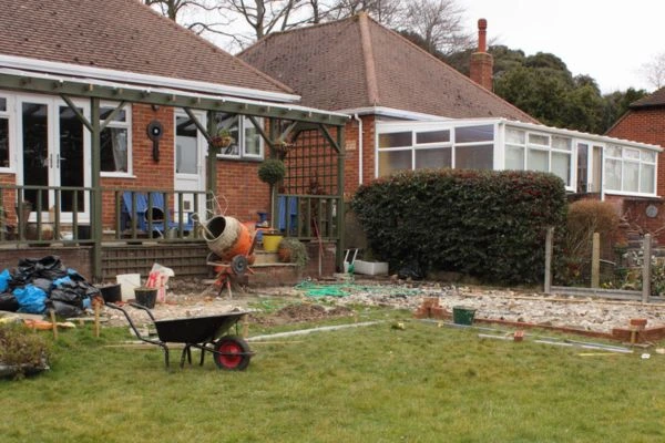 Understand the importance of boundary walls Cambridgeshire contact Jason edworthy party wall surveyors today!